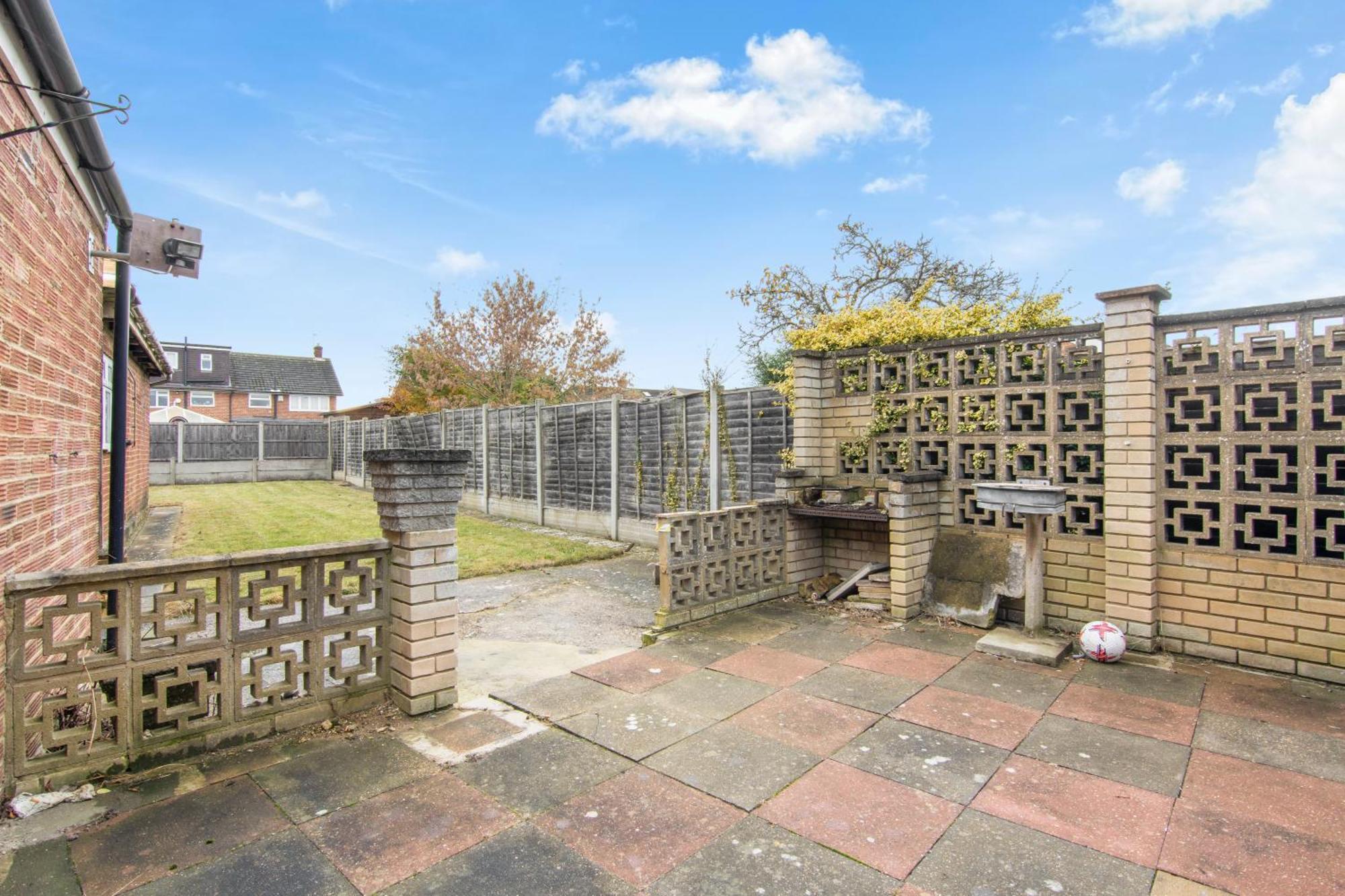 Onsitestays - Spacious 3 Bed House With Garden, Wifi & 4 Plus Parking Gravesend Zewnętrze zdjęcie